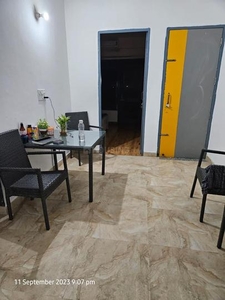 2 BHK Independent Floor for rent in Sector 122, Noida - 1500 Sqft