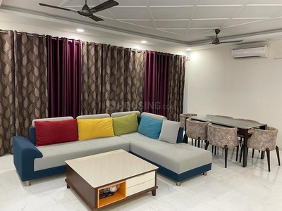 3 BHK Flat for rent in Vaishno Devi Circle, Ahmedabad - 1850 Sqft