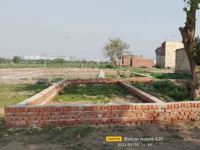 405 sq ft East facing Plot for sale at Rs 5.63 lacs in ssb group in Mithapur Extension, Delhi