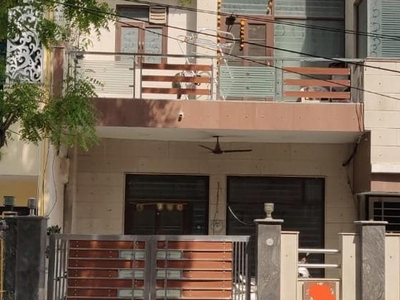 6 Bedroom 167 Sq.Yd. Independent House in Sector 8 Faridabad