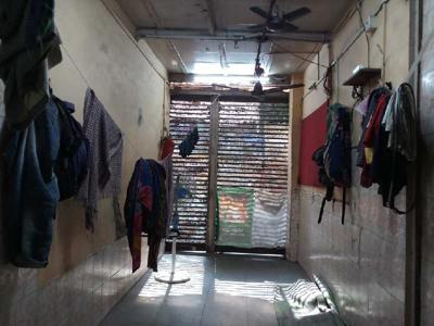 Commercial Shop 200 Sq.ft. for Rent in