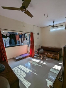 2 BHK Flat for rent in Andheri West, Mumbai - 700 Sqft