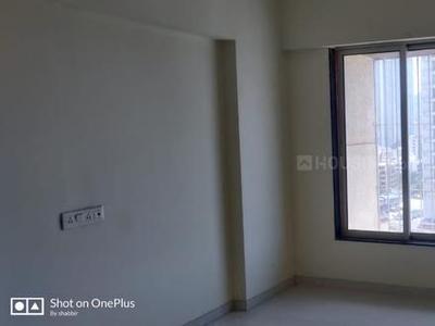 2 BHK Flat for rent in Malad East, Mumbai - 748 Sqft