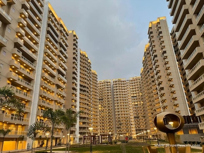 3 Bedroom Apartment / Flat for sale in Elite Golf Greens, Sector 79, Noida