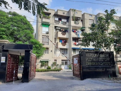 1700 sq ft 3 BHK 2T NorthEast facing Apartment for sale at Rs 2.10 crore in CGHS Harsukh Apartments in Sector 7 Dwarka, Delhi