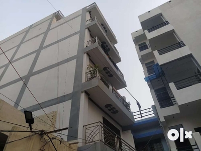 2 BHK Flat for Urgent Sale in Lalbagh, Lucknow