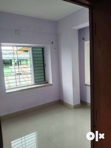 2bhk Flat with lift at Behala 45 pally at 36 lakh.