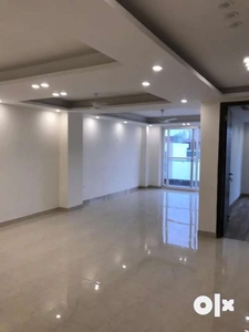 3bhk luxury floor with lift, car parking,with home loan best location