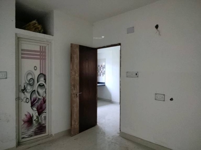 800 sq ft 2 BHK 2T South facing Apartment for sale at Rs 26.00 lacs in Project in Keshtopur, Kolkata