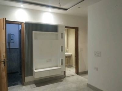800 sq ft 3 BHK 2T NorthEast facing Completed property BuilderFloor for sale at Rs 1.10 crore in Project in Sector 11 Rohini, Delhi