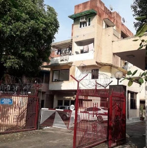 900 sq ft 2 BHK 2T NorthWest facing Apartment for sale at Rs 1.15 crore in CGHS Jaina Suvidha Apartments in Sector 13 Rohini, Delhi