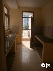 Spacious Type-A Flat with 3 bedrooms,bathrooms,balcony 1 car parking