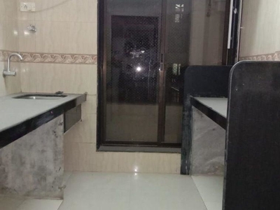 1050 sq ft 3 BHK 3T Apartment for rent in Romell Empress at Borivali West, Mumbai by Agent Homelife Realty