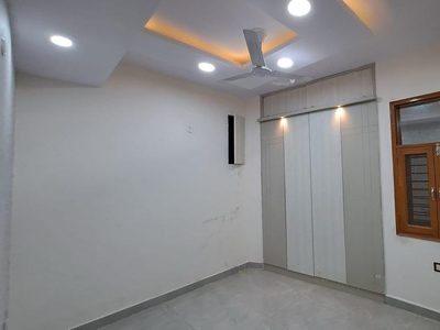1375 sq ft 3 BHK 2T Completed property Apartment for sale at Rs 45.63 lacs in Project in Sector 74, Noida