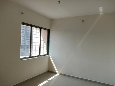 800 Sqft 2 BHK Flat for sale in Hiranandani Castle Rock C And D Wing