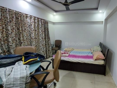 925 Sqft 2 BHK Flat for sale in Rustomjees Central Park