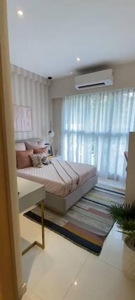 980 sq ft 2 BHK 2T Apartment for rent in A And O F Residences at Malad East, Mumbai by Agent Azuroin