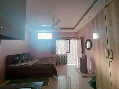 1 RK Independent Floor for rent in Sant Nagar, New Delhi - 300 Sqft