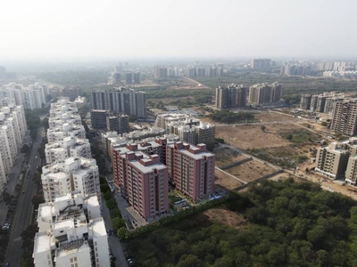 1296 sq ft 2 BHK Launch property Apartment for sale at Rs 52.37 lacs in Elite Elite Mercury in Tragad, Ahmedabad