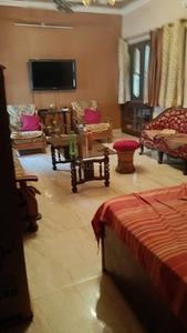 2 BHK Flat for rent in Alaknanda, New Delhi - 1450 Sqft