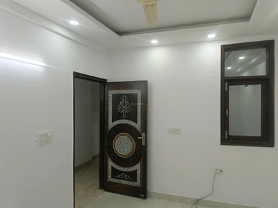 2 BHK Flat for rent in Freedom Fighters Enclave, New Delhi - 1300 Sqft