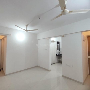 2 BHK Flat for rent in Kharadi, Pune - 978 Sqft