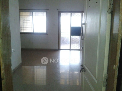 2 BHK Flat In Yellow Blossoms Cooperative Hsg. Society for Rent In Ganesh Nagar, Ghorpadi,