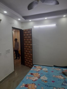 2 BHK Independent Floor for rent in Preet Vihar, New Delhi - 890 Sqft