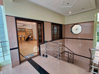 4 BHK House for Rent In 10th Cross Road, Naagarabhaavi