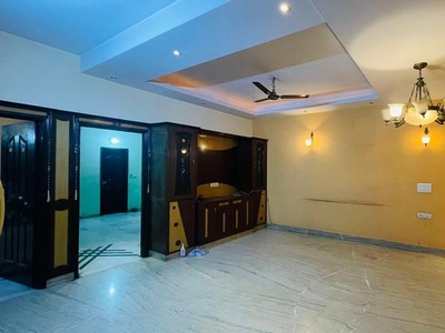 6+ Bedroom 600 Sq.Yd. Independent House in Brij Vihar Ghaziabad