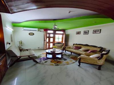 3 BHK Flat for rent in Sector 21D, Faridabad - 1850 Sqft