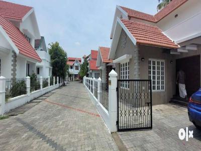 4BHK ,3000sq.ft villa for sale at Vennala (Kochi)