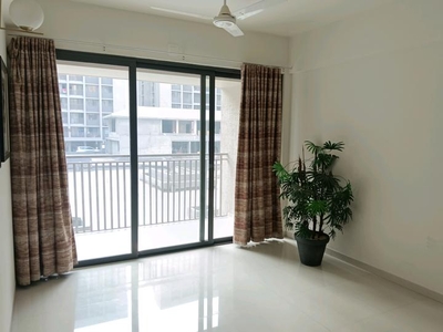 4 BHK Flat for rent in Sola, Ahmedabad - 2800 Sqft