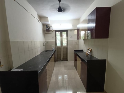2 BHK Flat for rent in Kandivali East, Mumbai - 1010 Sqft