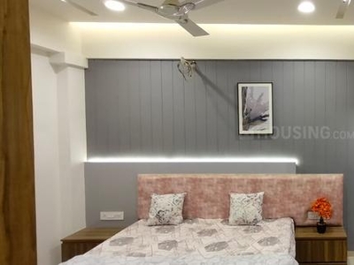 2 BHK Flat for rent in Vaishno Devi Circle, Ahmedabad - 1370 Sqft