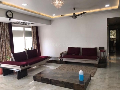 3 BHK Flat for rent in Vaishno Devi Circle, Ahmedabad - 2160 Sqft