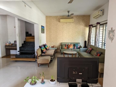 4 BHK Villa for rent in Shantipura, Ahmedabad - 3800 Sqft