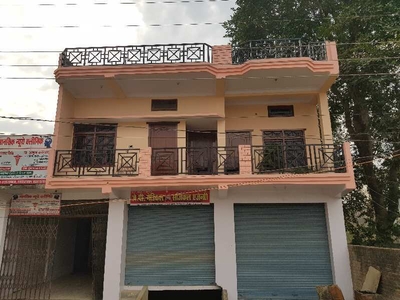Commercial Shop 1800 Sq.ft. for Sale in Mirzapur Road, Jaunpur