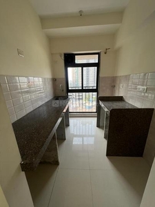 2 BHK Flat for rent in Malad West, Mumbai - 1055 Sqft
