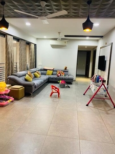 4 BHK Flat for rent in Science City, Ahmedabad - 3060 Sqft