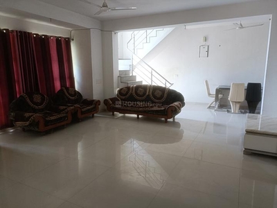 4 BHK Villa for rent in Science City, Ahmedabad - 2200 Sqft