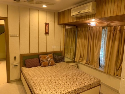 1 RK Flat for rent in Andheri West, Mumbai - 380 Sqft