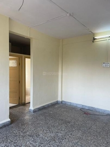 1 RK Flat for rent in Kandivali East, Mumbai - 410 Sqft