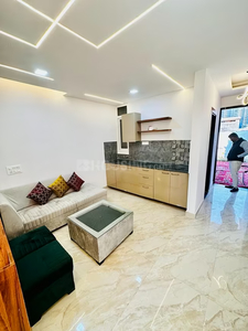 2 BHK Flat for rent in Bamheta Village, Ghaziabad - 1050 Sqft