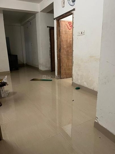 2 BHK Flat for rent in Tangra, Kolkata - 720 Sqft