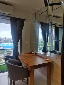2 BHK Flat for rent in Sion, Mumbai - 700 Sqft