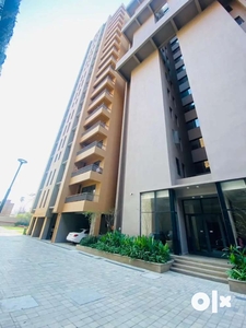 3BHK FLAT FOR SALE IN AMBUJA CITY CENTRE