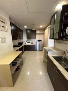 4 BHK Flat for rent in Bandra West, Mumbai - 5000 Sqft