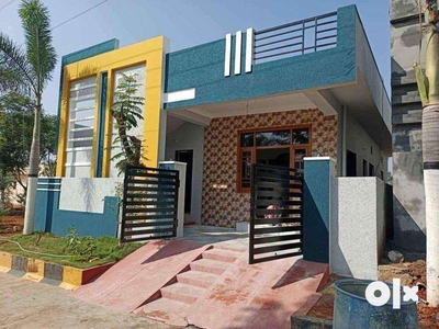 170 sqyrds independent house for sale @ very near to main road