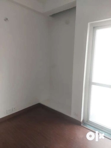 180gaj,3bhk, first floor, ready to move, with home loan, in gated
